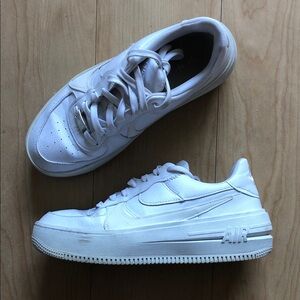 Nike AF1 white leather shoes